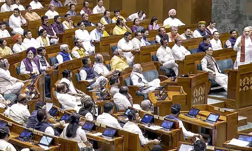 ಎ.16ರಿಂದಲೇ ಮಹಿಳಾ ಮೀಸಲಾತಿ ಕಾನೂನು ಜಾರಿ: ಅಧಿಸೂಚನೆ ಹೊರಡಿಸಿದ ಕೇಂದ್ರ ಸರಕಾರ