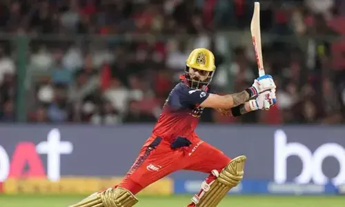 ಒಂದೇ ಪಂದ್ಯದಲ್ಲಿ ಎರಡು ದಾಖಲೆ ಸೃಷ್ಟಿಸಿದ ಕಿಂಗ್ ಕೊಹ್ಲಿ