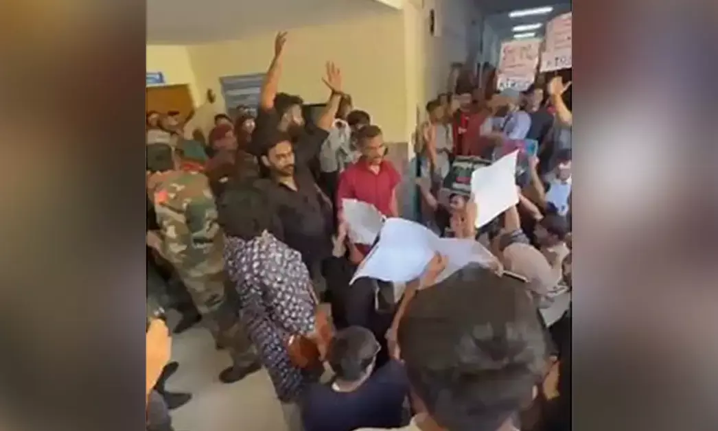 ಜೆಎಂಐಯಲ್ಲಿ RSS ನಂಟು ಹೊಂದಿದ ‘ಯುವ ಕುಂಭ’ ಕಾರ್ಯಕ್ರಮ; ವಿದ್ಯಾರ್ಥಿಗಳಿಂದ ಪ್ರತಿಭಟನೆ