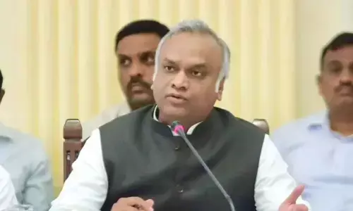 ಪ.ಬಂಗಾಳ, ಅಸ್ಸಾಂ ಮಾದರಿಯಲ್ಲೇ ಕರ್ನಾಟಕದಲ್ಲೂ ಆಯೋಗ ದುರುಪಯೋಗಪಡಿಸಿಕೊಂಡು ಗೆಲ್ಲಲು ಹುನ್ನಾರ : ಪ್ರಿಯಾಂಕ್ ಖರ್ಗೆ