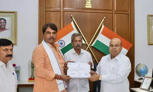 ‘ಶೃಂಗೇರಿ’ ಅಂಚೆ ಮತಗಳ ಮರು ಎಣಿಕೆ ವಿಚಾರ | ರಾಜ್ಯಪಾಲರ ಮಧ್ಯಪ್ರವೇಶಕ್ಕೆ ಬಿಜೆಪಿ ಮನವಿ; ಗೆದ್ದವರನ್ನು ಗೌರವಿಸಿ : ಆರ್.ಅಶೋಕ್