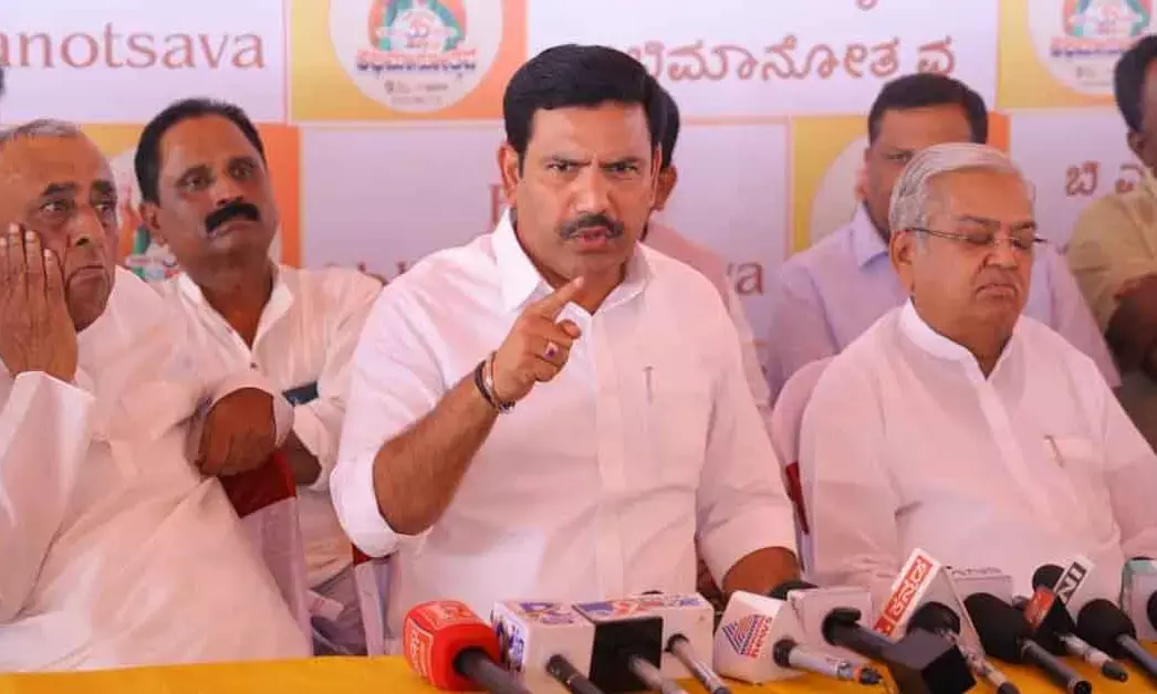 ಗ್ಯಾರಂಟಿ ಬಗ್ಗೆ ವಿಶ್ವಾಸವಿದ್ದರೆ 15 ದಿನ ಬಾಗಲಕೋಟೆಯಲ್ಲಿ ಸಿಎಂ ವಾಸ್ತವ್ಯ ಇದ್ದದ್ದೇಕೆ?: ವಿಜಯೇಂದ್ರ