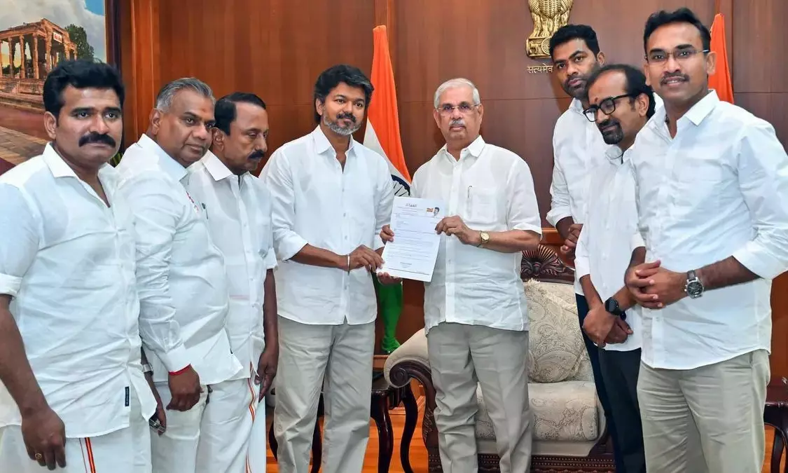 Tamil Nadu | ಬಹುಮತ ಸಾಬೀತುಪಡಿಸಲು TVK ಮುಖ್ಯಸ್ಥ ವಿಜಯ್‌ ಗೆ ರಾಜ್ಯಪಾಲರ ಸೂಚನೆ