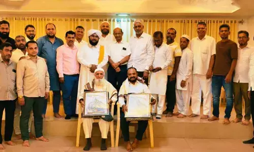 ಮಂಗಳೂರು: ಬದ್ರಿಯಾ ಹಳೆ ವಿದ್ಯಾರ್ಥಿಗಳಿಂದ ಹಜ್ಜ್ ಯಾತ್ರೆಗೆ ತೆರಳುವ ಅಧ್ಯಾಪಕರಿಗೆ ಬೀಳ್ಕೊಡುಗೆ