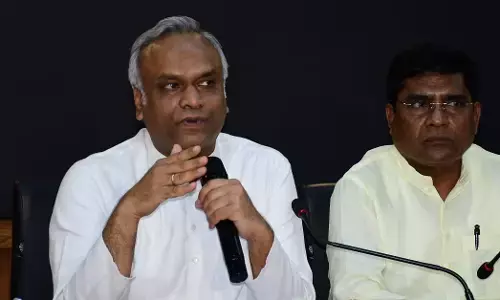 ವರ್ಷಾಂತ್ಯಕ್ಕೆ ಗ್ರಾಮ ಪಂಚಾಯತ್ ಚುನಾವಣೆ : ಸಚಿವ ಪ್ರಿಯಾಂಕ್ ಖರ್ಗೆ