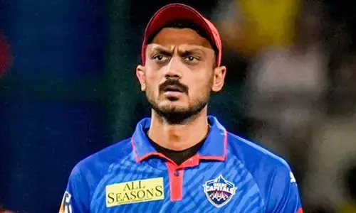 IPL 2026 | ನಿಧಾನಗತಿಯ ಬೌಲಿಂಗ್; ಡೆಲ್ಲಿ ಕ್ಯಾಪಿಟಲ್ಸ್ ನಾಯಕ ಅಕ್ಷರ್ ಪಟೇಲ್‌ ಗೆ 12 ಲಕ್ಷ ರೂ. ದಂಡ