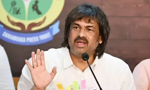 ಸಾಂಪ್ರದಾಯಿಕ ಸಂಕೇತಗಳನ್ನು ಧರಿಸಿರುವ ವಿದ್ಯಾರ್ಥಿಗೆ ಶೈಕ್ಷಣಿಕ ಚಟುವಟಿಕೆಗಳಿಗೆ ನಿರಾಕರಿಸುವಂತಿಲ್ಲ: ಸಚಿವ ಎಸ್.ಮಧು ಬಂಗಾರಪ್ಪ