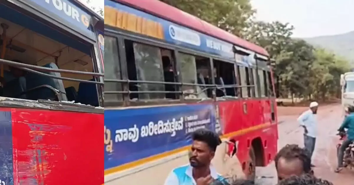Ballari | ಬಸ್-ಗಣಿ ಲಾರಿ ಅಪಘಾತ : ಟ್ರಾಫಿಕ್ ಅವ್ಯವಸ್ಥೆಗೆ ಸಾರ್ವಜನಿಕರ ಆಕ್ರೋಶ Ballari | ಬಸ್-ಗಣಿ ಲಾರಿ ಅಪಘಾತ : ಟ್ರಾಫಿಕ್ ಅವ್ಯವಸ್ಥೆಗೆ ಸಾರ್ವಜನಿಕರ ಆಕ್ರೋಶ