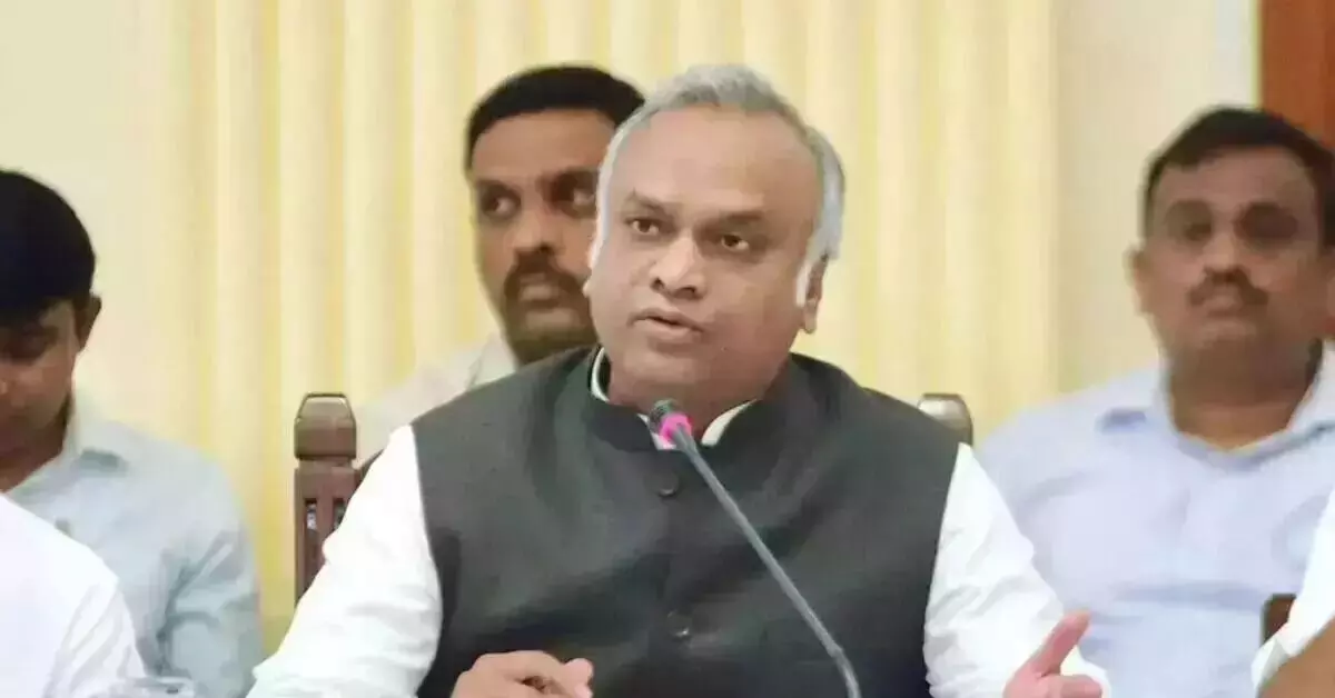 ಬಂಗಾರ ತ್ಯಜಿಸುವುದು ʼಅಚ್ಚೆದಿನ್ʼ, ಬದುಕು ತ್ಯಜಿಸುವುದು ʼಅಮೃತ್ಕಾಲ್ʼ : ಸಚಿವ ಪ್ರಿಯಾಂಕ್ ಖರ್ಗೆ ಲೇವಡಿ ಬಂಗಾರ ತ್ಯಜಿಸುವುದು ʼಅಚ್ಚೆದಿನ್ʼ, ಬದುಕು ತ್ಯಜಿಸುವುದು ʼಅಮೃತ್ಕಾಲ್ʼ : ಸಚಿವ ಪ್ರಿಯಾಂಕ್ ಖರ್ಗೆ ಲೇವಡಿ