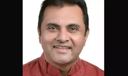 ಪ್ರಮೋದ್ ಮಧ್ವರಾಜ್ ನಾಮನಿರ್ದೇಶನ