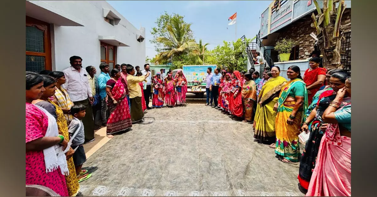 Ballari | ಮಣ್ಣಿನ ಆರೋಗ್ಯ ಕಾಪಾಡಲು ಸಾವಯವ ಗೊಬ್ಬರ ಬಳಕೆ ಅಗತ್ಯ : ಡಾ.ಕೃಷ್ಣರಾವ್ Ballari | ಮಣ್ಣಿನ ಆರೋಗ್ಯ ಕಾಪಾಡಲು ಸಾವಯವ ಗೊಬ್ಬರ ಬಳಕೆ ಅಗತ್ಯ : ಡಾ.ಕೃಷ್ಣರಾವ್