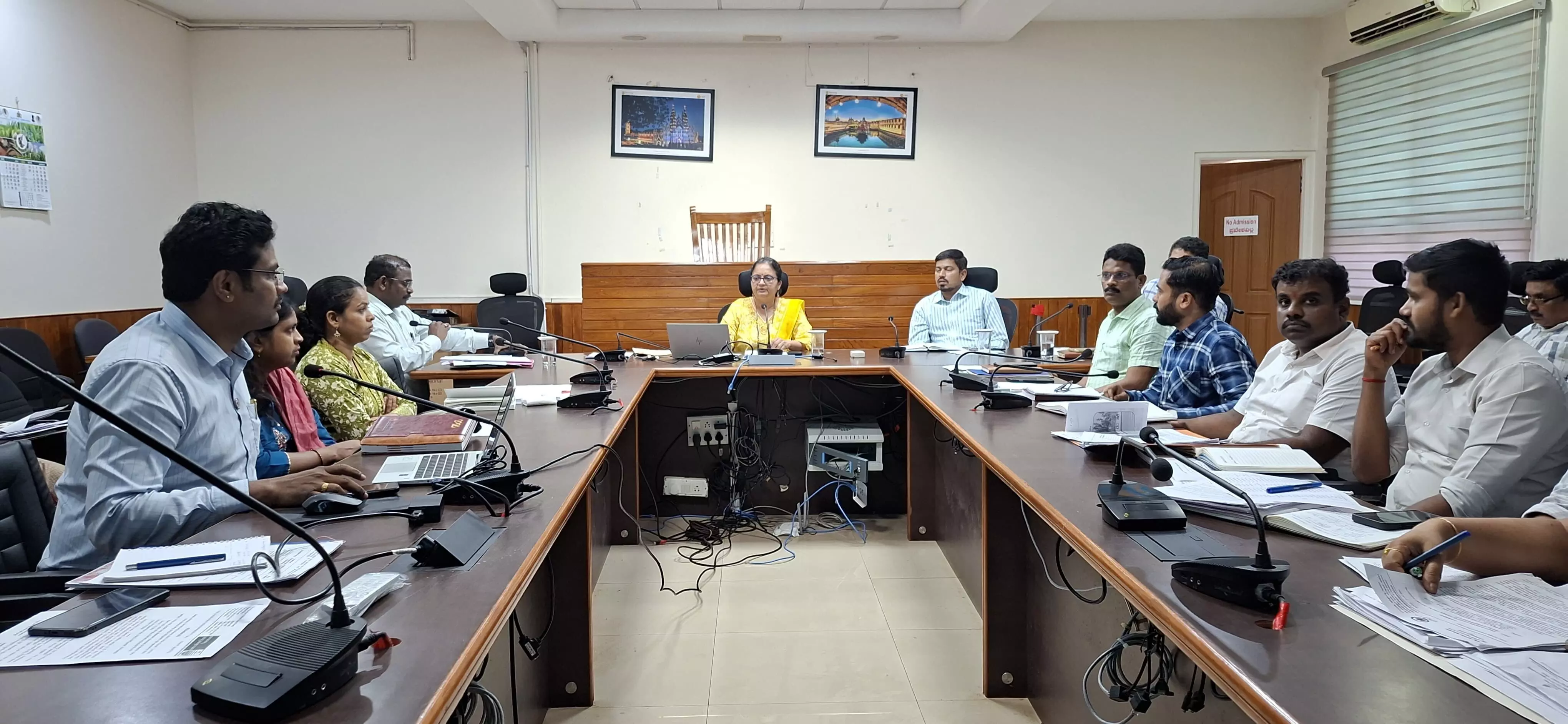 ಜಲಮಾಲಿನ್ಯ ಮಾಡುವ ವಸತಿ ಸಮುಚ್ಚಯಗಳ ಮಾಲಕರ ವಿರುದ್ಧ ಕ್ರಮ: ಉಡುಪಿ ಡಿಸಿ ಸ್ವರೂಪ ಟಿ.ಕೆ ಎಚ್ಚರಿಕೆ ಜಲಮಾಲಿನ್ಯ ಮಾಡುವ ವಸತಿ ಸಮುಚ್ಚಯಗಳ ಮಾಲಕರ ವಿರುದ್ಧ ಕ್ರಮ: ಉಡುಪಿ ಡಿಸಿ ಸ್ವರೂಪ ಟಿ.ಕೆ ಎಚ್ಚರಿಕೆ