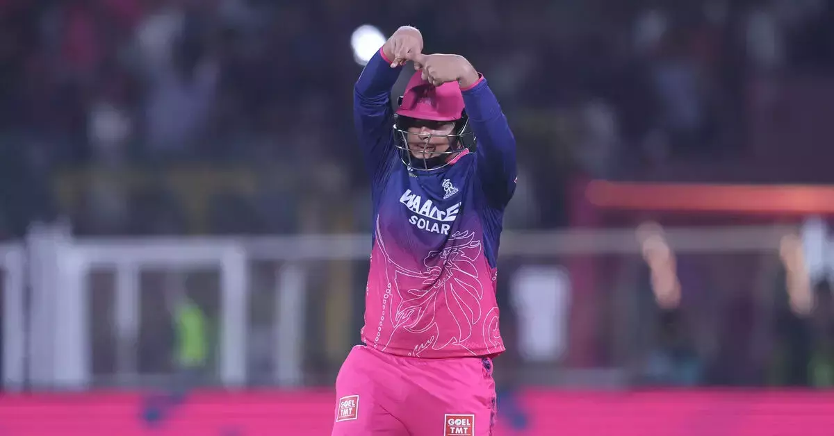ಸಚಿನ್ ಜತೆ ಹೋಲಿಸಬೇಡಿ: ಸೂರ್ಯವಂಶಿ ಬಗ್ಗೆ ದಿನೇಶ್ ಕಾರ್ತಿಕ್ ಎಚ್ಚರಿಕೆ ಸಚಿನ್ ಜತೆ ಹೋಲಿಸಬೇಡಿ: ಸೂರ್ಯವಂಶಿ ಬಗ್ಗೆ ದಿನೇಶ್ ಕಾರ್ತಿಕ್ ಎಚ್ಚರಿಕೆ