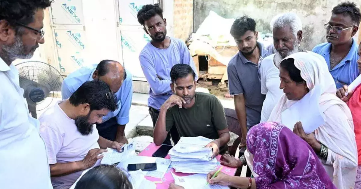 ವಿಶೇಷ ತೀವ್ರ ಪರಿಷ್ಕರಣೆ: ಅಸಾಂವಿಧಾನಿಕ ಹಾಗೂ ಅಸಂಗತ ವಿಶೇಷ ತೀವ್ರ ಪರಿಷ್ಕರಣೆ: ಅಸಾಂವಿಧಾನಿಕ ಹಾಗೂ ಅಸಂಗತ