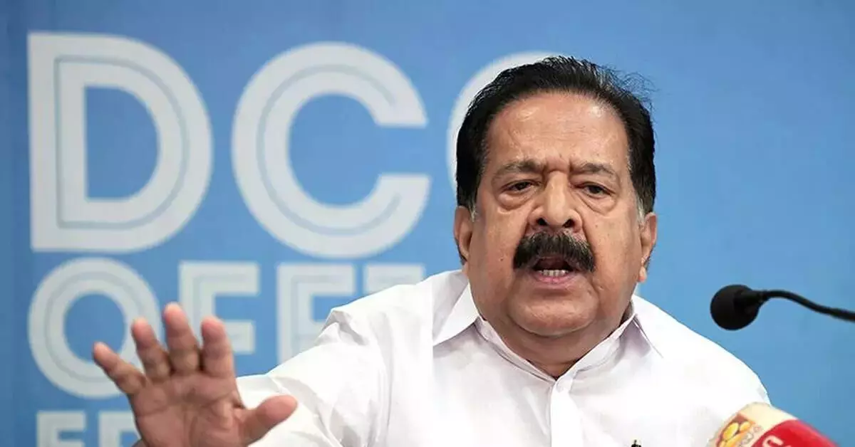 Keralam | ಜೂ. 1ರಿಂದ ಮಾದಕ ದ್ರವ್ಯ ಜಾಲ ನಿರ್ಮೂಲನೆಗೆ ‘ಆಪರೇಷನ್ ತೂಫಾನ್’ ವಿಶೇಷ ಅಭಿಯಾನ: ಗೃಹ ಸಚಿವ ರಮೇಶ್ ಚೆನ್ನಿತ್ತಲ ಘೋಷಣೆ Keralam | ಜೂ. 1ರಿಂದ ಮಾದಕ ದ್ರವ್ಯ ಜಾಲ ನಿರ್ಮೂಲನೆಗೆ ‘ಆಪರೇಷನ್ ತೂಫಾನ್’ ವಿಶೇಷ ಅಭಿಯಾನ: ಗೃಹ ಸಚಿವ ರಮೇಶ್ ಚೆನ್ನಿತ್ತಲ ಘೋಷಣೆ