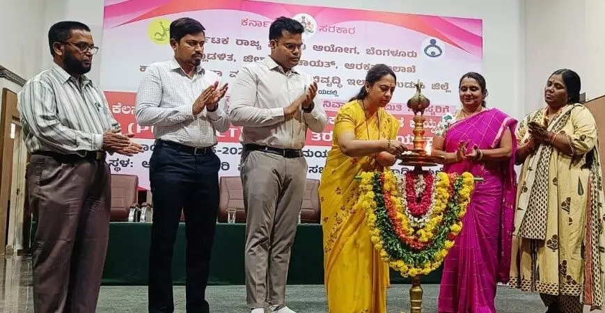 ಮಹಿಳಾ ದೌರ್ಜನ್ಯ ಪ್ರಕರಣ ಶೂನ್ಯಕ್ಕೆ ಇಳಿಸಲು ಕ್ರಮ: ಡಾ.ನಾಗಲಕ್ಷ್ಮೀ ಚೌಧರಿ ಮಹಿಳಾ ದೌರ್ಜನ್ಯ ಪ್ರಕರಣ ಶೂನ್ಯಕ್ಕೆ ಇಳಿಸಲು ಕ್ರಮ: ಡಾ.ನಾಗಲಕ್ಷ್ಮೀ ಚೌಧರಿ