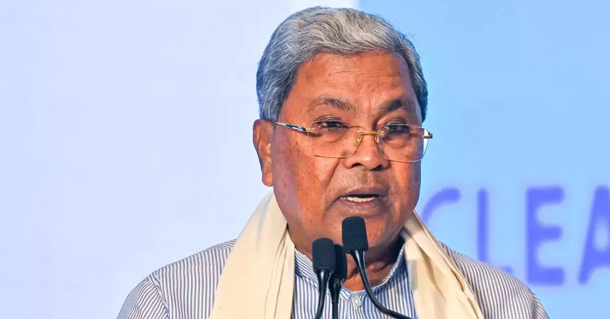 ಸಿಎಂ ಹುದ್ದೆಗೆ ಸಿದ್ದರಾಮಯ್ಯ ರಾಜೀನಾಮೆ ಕೊಟ್ಟರೆ, ಯಾರಾಗಲಿದ್ದಾರೆ ಮುಂದಿನ DCM? ಸಿಎಂ ಹುದ್ದೆಗೆ ಸಿದ್ದರಾಮಯ್ಯ ರಾಜೀನಾಮೆ ಕೊಟ್ಟರೆ, ಯಾರಾಗಲಿದ್ದಾರೆ ಮುಂದಿನ DCM?