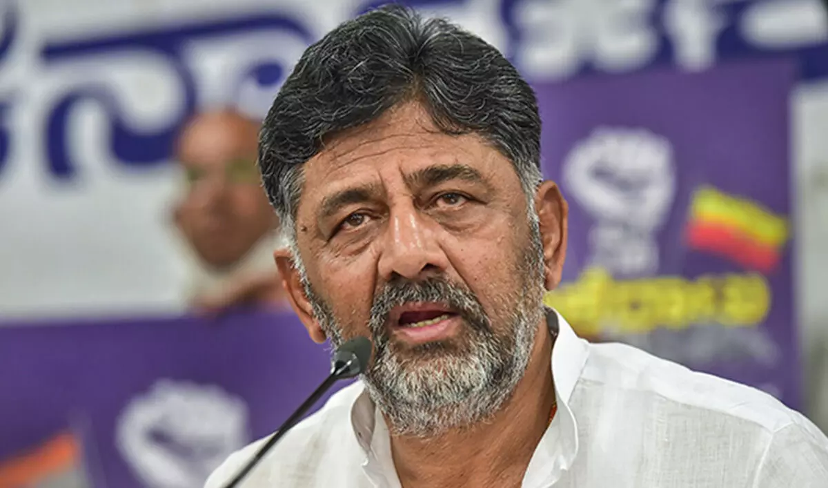 ʼಡಿ.ಕೆ. ಶಿವಕುಮಾರ್ ಮುಂದಿನ ಮುಖ್ಯಮಂತ್ರಿ’ ಸಭೆಯಲ್ಲಿ ಸಿದ್ದರಾಮಯ್ಯ ಘೋಷಣೆ: ಸಚಿವ ಎಚ್.ಕೆ. ಪಾಟೀಲ್ ʼಡಿ.ಕೆ. ಶಿವಕುಮಾರ್ ಮುಂದಿನ ಮುಖ್ಯಮಂತ್ರಿ’ ಸಭೆಯಲ್ಲಿ ಸಿದ್ದರಾಮಯ್ಯ ಘೋಷಣೆ: ಸಚಿವ ಎಚ್.ಕೆ. ಪಾಟೀಲ್