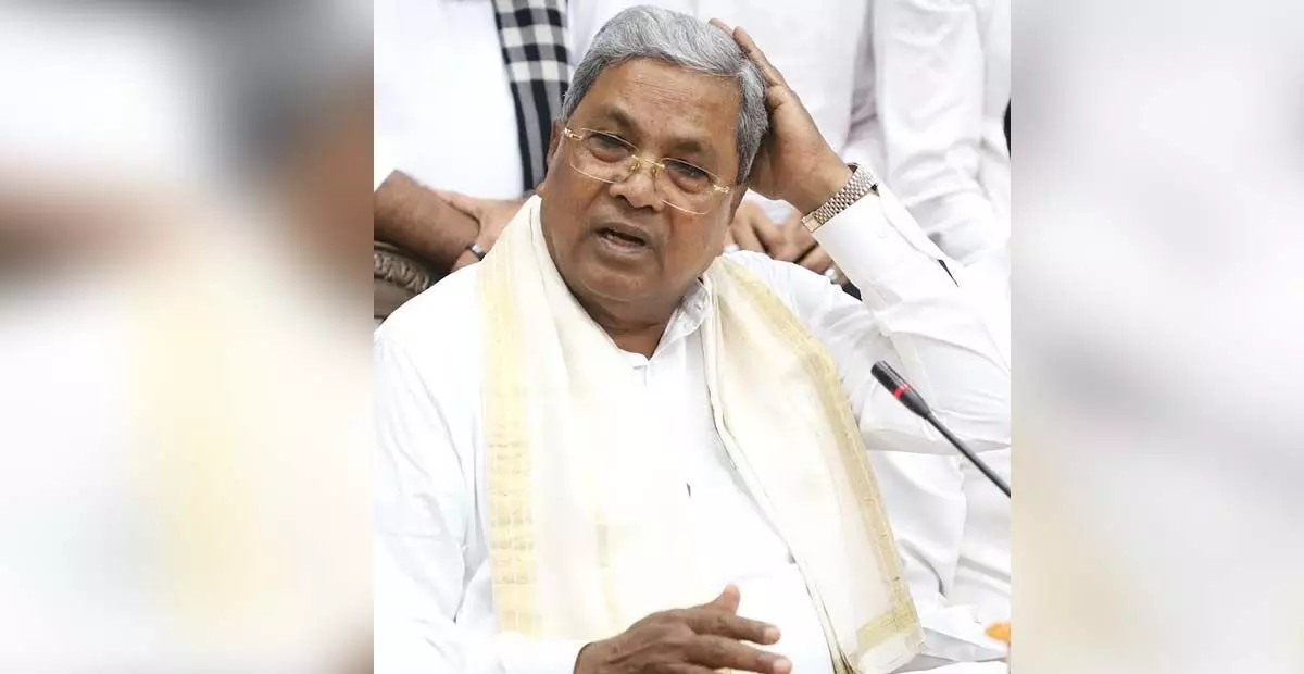 ಹವಾಮಾನ ವೈಪರೀತ್ಯ: ದಿಲ್ಲಿ ಬದಲು ಜೈಪುರದಲ್ಲಿ ಇಳಿದ ಸಿಎಂ ಸಿದ್ದರಾಮಯ್ಯ ಪ್ರಯಾಣಿಸುತ್ತಿದ್ದ ವಿಶೇಷ ವಿಮಾನ ಹವಾಮಾನ ವೈಪರೀತ್ಯ: ದಿಲ್ಲಿ ಬದಲು ಜೈಪುರದಲ್ಲಿ ಇಳಿದ ಸಿಎಂ ಸಿದ್ದರಾಮಯ್ಯ ಪ್ರಯಾಣಿಸುತ್ತಿದ್ದ ವಿಶೇಷ ವಿಮಾನ