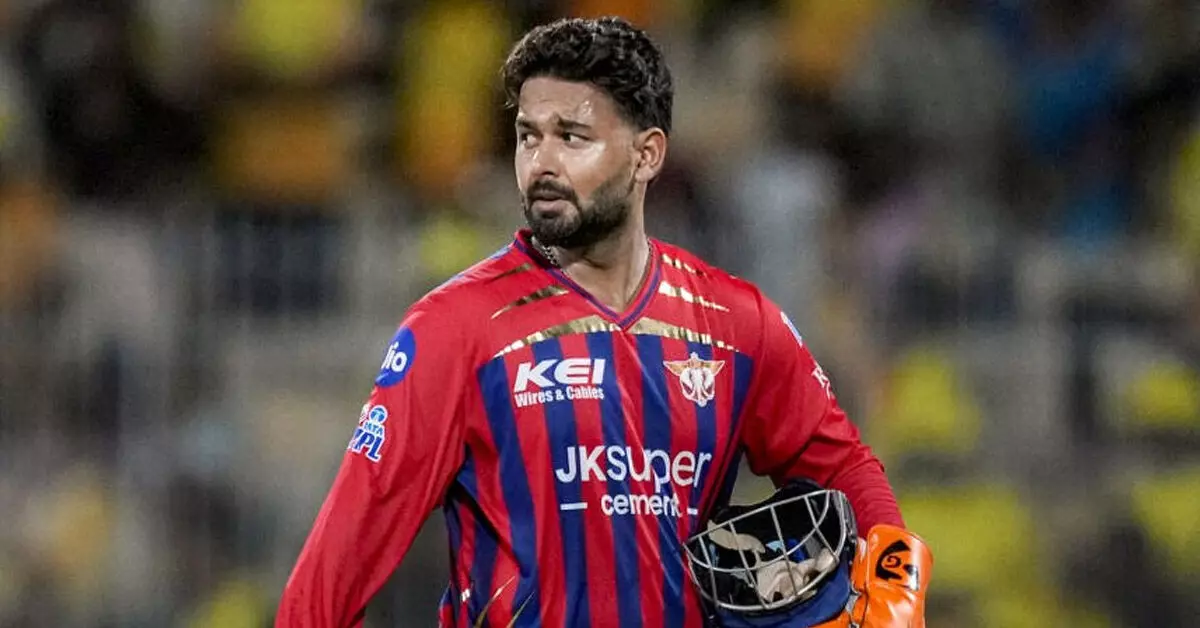 IPL 2026 | ನಿರಾಶಾದಾಯಕ ಪ್ರದರ್ಶನ: ಲಕ್ನೊ ಸೂಪರ್ ಜೈಂಟ್ಸ್ ನಾಯಕತ್ವಕ್ಕೆ ರಾಜೀನಾಮೆ ನೀಡಿದ ರಿಷಭ್ ಪಂತ್ IPL 2026 | ನಿರಾಶಾದಾಯಕ ಪ್ರದರ್ಶನ: ಲಕ್ನೊ ಸೂಪರ್ ಜೈಂಟ್ಸ್ ನಾಯಕತ್ವಕ್ಕೆ ರಾಜೀನಾಮೆ ನೀಡಿದ ರಿಷಭ್ ಪಂತ್