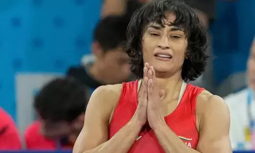 ನಾವು ತಡೆಯುವುದಿಲ್ಲ: ಏಷ್ಯನ್ ಗೇಮ್ಸ್‌ ಟ್ರಯಲ್ಸ್‌ನಲ್ಲಿ ಭಾಗವಹಿಸಲು ವಿನೇಶ್ ಫೋಗಟ್‌ಗೆ ಸುಪ್ರೀಂ ಕೋರ್ಟ್ ಅನುಮತಿ
