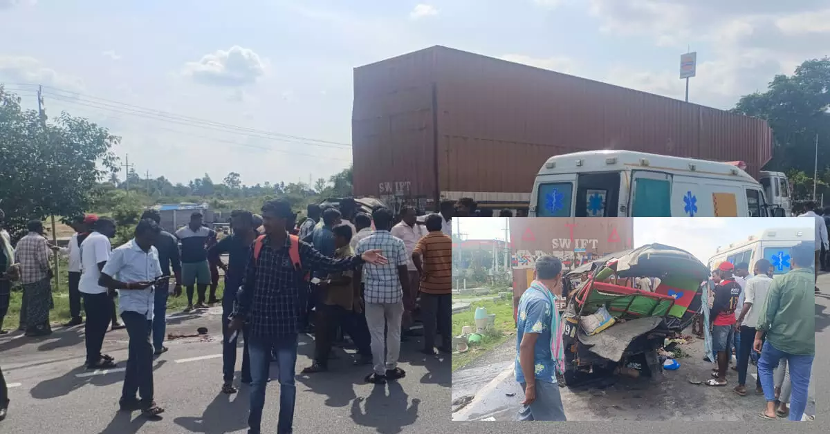 ಬಾಗೇಪಲ್ಲಿ ಸಮೀಪ ಭೀಕರ ಸರಣಿ ಅಪಘಾತ: ಐವರು ಮೃತ್ಯು, ಹತ್ತಕ್ಕೂ ಹೆಚ್ಚು ಮಂದಿಗೆ ಗಾಯ ಬಾಗೇಪಲ್ಲಿ ಸಮೀಪ ಭೀಕರ ಸರಣಿ ಅಪಘಾತ: ಐವರು ಮೃತ್ಯು, ಹತ್ತಕ್ಕೂ ಹೆಚ್ಚು ಮಂದಿಗೆ ಗಾಯ