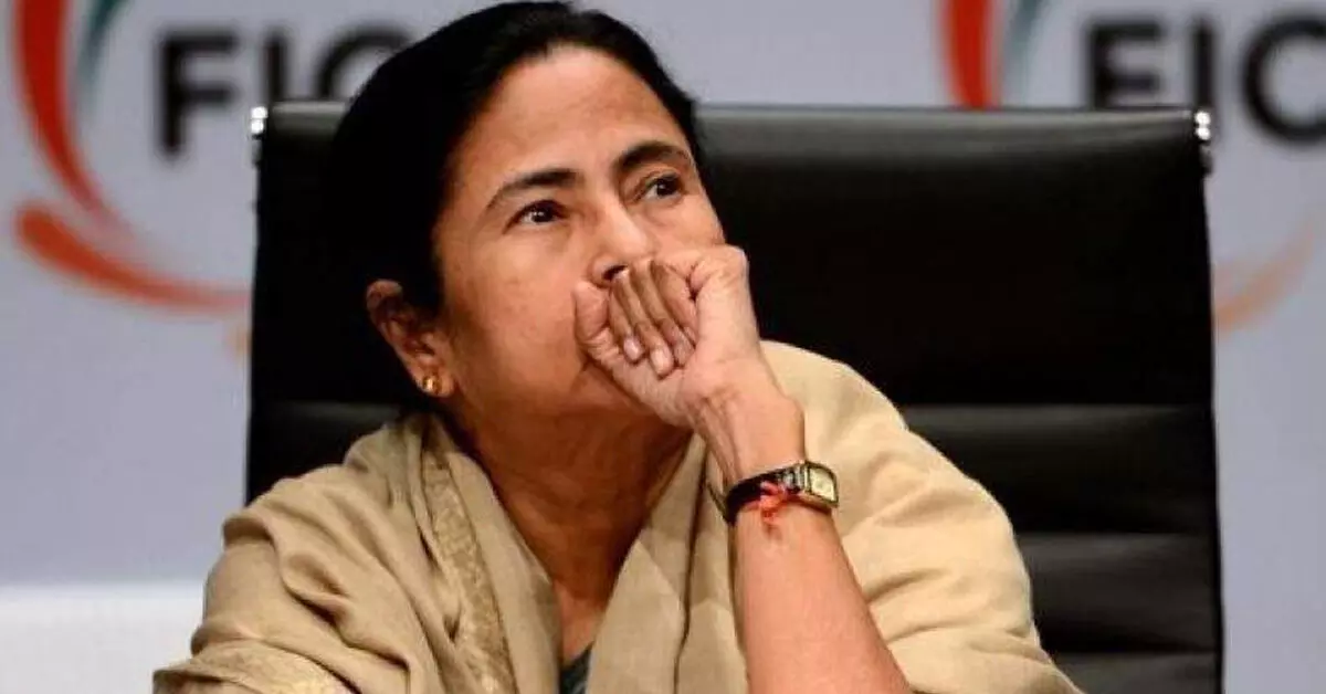 ಬಂಗಾಳ ಚುನಾವಣಾ ಸೋಲಿನ ಬಳಿಕ TMC–ಮಮತಾ ಬ್ಯಾನರ್ಜಿ ಅವರಿಗೆ ಆಘಾತ ನೀಡಿದ ನಕಲಿ ಸಹಿ ಹಗರಣ ಏನು? ಬಂಗಾಳ ಚುನಾವಣಾ ಸೋಲಿನ ಬಳಿಕ TMC–ಮಮತಾ ಬ್ಯಾನರ್ಜಿ ಅವರಿಗೆ ಆಘಾತ ನೀಡಿದ ನಕಲಿ ಸಹಿ ಹಗರಣ ಏನು?