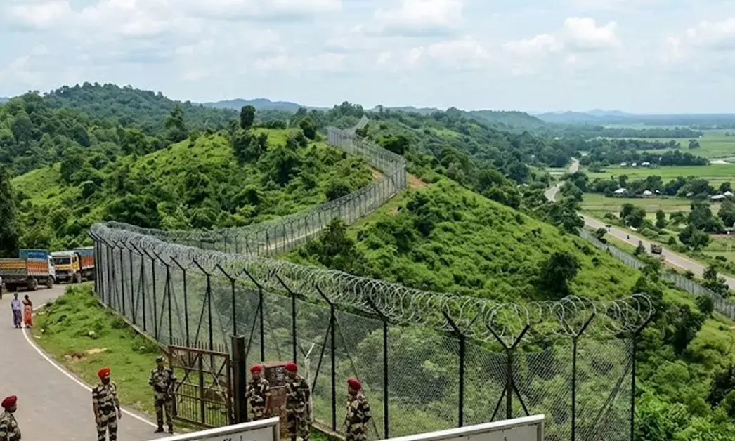 Meghalaya | ಭಾರತ–ಬಾಂಗ್ಲಾದೇಶ ಗಡಿ ಬೇಲಿ ಜೋಡಣೆಗೆ ವಿರೋಧ; ಒಂಟಿತನದ ಭಯದಲ್ಲಿ ಲಿಂಗ್ಖಾಂಗ್ ಗ್ರಾಮಸ್ಥರು