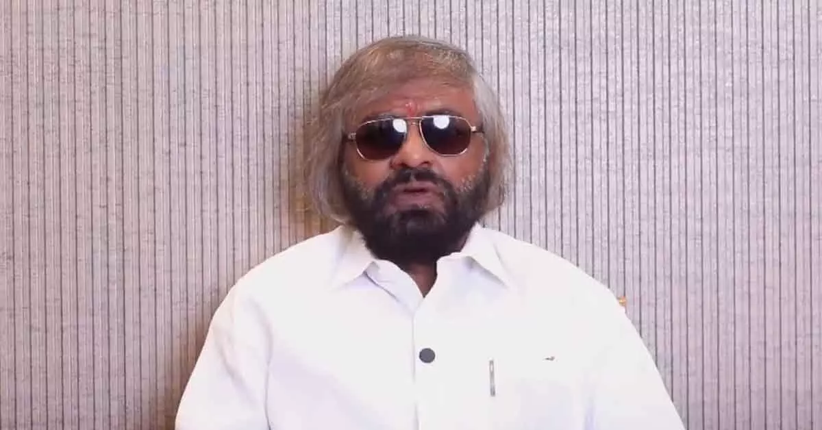 ಮೂರು ತಿಂಗಳಲ್ಲಿ ಎರಡನೇ ಬಾರಿ ಗ್ಯಾಸ್ ದರ ಏರಿಕೆ: ಕೇಂದ್ರದ ವಿರುದ್ಧ ಈಶ್ವರ ಖಂಡ್ರೆ ವಾಗ್ದಾಳಿ ಮೂರು ತಿಂಗಳಲ್ಲಿ ಎರಡನೇ ಬಾರಿ ಗ್ಯಾಸ್ ದರ ಏರಿಕೆ: ಕೇಂದ್ರದ ವಿರುದ್ಧ ಈಶ್ವರ ಖಂಡ್ರೆ ವಾಗ್ದಾಳಿ