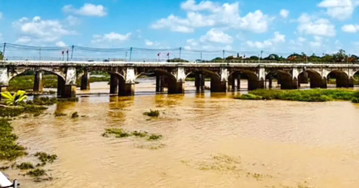 ಐತಿಹಾಸಿಕ ತುಂಗಾ ಸೇತುವೆ ಕೆಡವಲು ಇತಿಹಾಸ ತಜ್ಞರ ವಿರೋಧ ಐತಿಹಾಸಿಕ ತುಂಗಾ ಸೇತುವೆ ಕೆಡವಲು ಇತಿಹಾಸ ತಜ್ಞರ ವಿರೋಧ