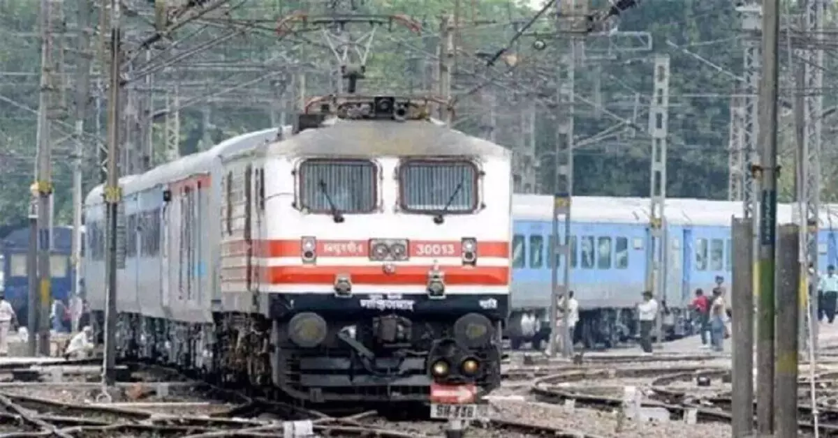Indian Railways | ಪ್ಯಾಸೆಂಜರ್ ರಿಸರ್ವೇಶನ್ ಸಿಸ್ಟಂ ಪುನರ್ನಿರ್ಮಾಣ; ಆಗಸ್ಟ್ ನಿಂದ ಹೊಸ ವ್ಯವಸ್ಥೆ ಜಾರಿ Indian Railways | ಪ್ಯಾಸೆಂಜರ್ ರಿಸರ್ವೇಶನ್ ಸಿಸ್ಟಂ ಪುನರ್ನಿರ್ಮಾಣ; ಆಗಸ್ಟ್ ನಿಂದ ಹೊಸ ವ್ಯವಸ್ಥೆ ಜಾರಿ
