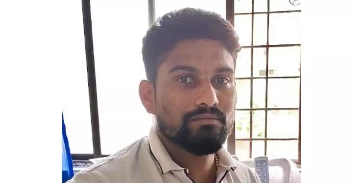 ಉಡುಪಿ ಶ್ರೀಕೃಷ್ಣ ಮಠದ ಬಳಿ ತೆಲಂಗಾಣದ ಕುಟುಂಬದ ಮೇಲೆ ಹಲ್ಲೆ ಪ್ರಕರಣ: ಆರೋಪಿ ಬಂಧನ ಉಡುಪಿ ಶ್ರೀಕೃಷ್ಣ ಮಠದ ಬಳಿ ತೆಲಂಗಾಣದ ಕುಟುಂಬದ ಮೇಲೆ ಹಲ್ಲೆ ಪ್ರಕರಣ: ಆರೋಪಿ ಬಂಧನ