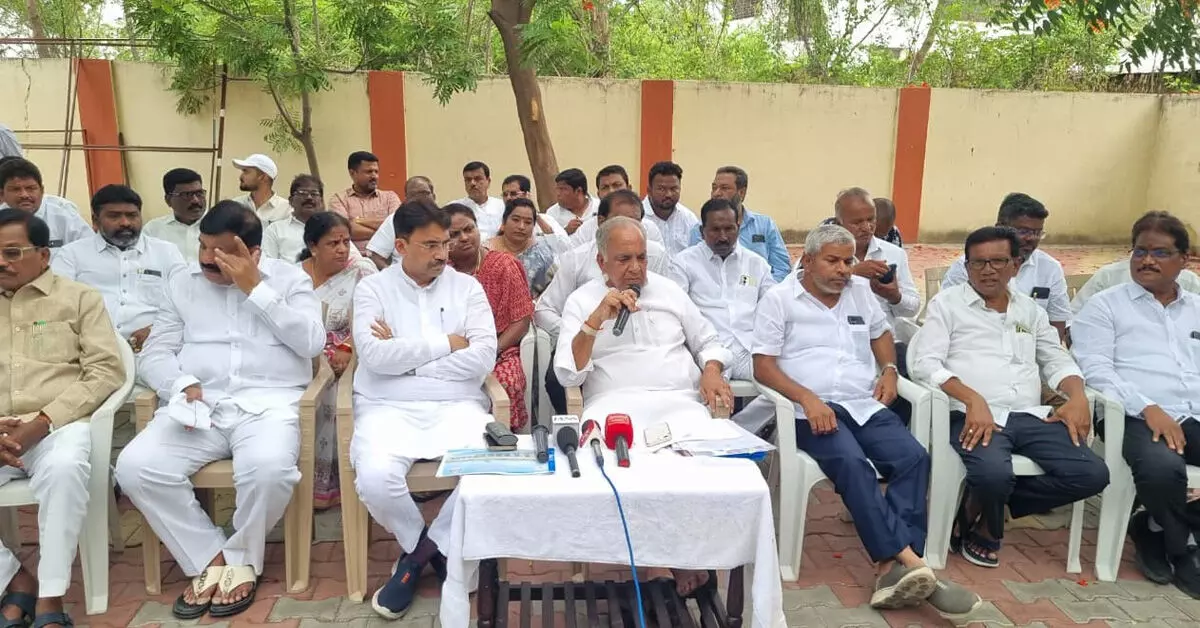 ಸಚಿವ ಸ್ಥಾನ ಸಿಕ್ಕರೆ ಸಂತೋಷ, ಆದರೆ ಯಾವುದೇ ಲಾಬಿ ಮಾಡುವುದಿಲ್ಲ : ಎನ್.ಎಸ್.ಬೋಸರಾಜು ಸಚಿವ ಸ್ಥಾನ ಸಿಕ್ಕರೆ ಸಂತೋಷ, ಆದರೆ ಯಾವುದೇ ಲಾಬಿ ಮಾಡುವುದಿಲ್ಲ : ಎನ್.ಎಸ್.ಬೋಸರಾಜು