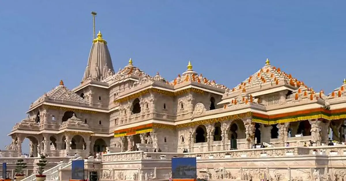 Uttar Pradesh | ಅಯೋಧ್ಯೆ ರಾಮಮಂದಿರದ ಹುಂಡಿ ಎಣಿಕೆ ನೌಕರನ ಬಳಿ ಕೋಟಿ ಕೋಟಿ ಹಣ! Uttar Pradesh | ಅಯೋಧ್ಯೆ ರಾಮಮಂದಿರದ ಹುಂಡಿ ಎಣಿಕೆ ನೌಕರನ ಬಳಿ ಕೋಟಿ ಕೋಟಿ ಹಣ!