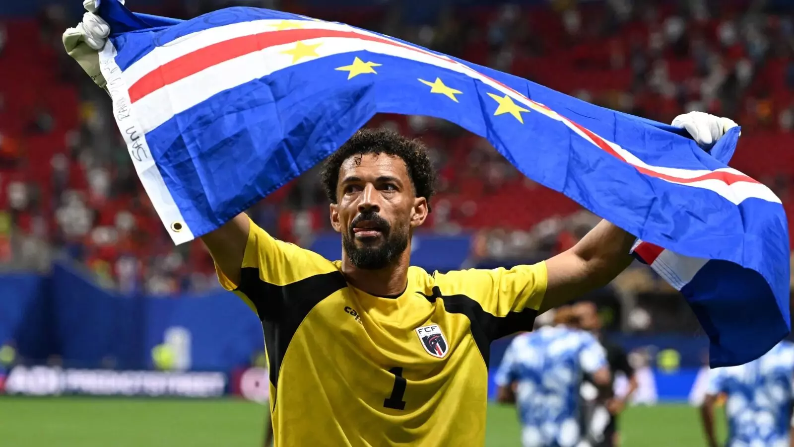 40ರ ವಯಸ್ಸಿನಲ್ಲಿ ಚೊಚ್ಚಲ FIFA ವಿಶ್ವಕಪ್ ಪಂದ್ಯ: ಸ್ಪೇನ್ ವಿರುದ್ಧದ ಬಂಡೆ ಕೇಪ್ ವರ್ಡೆಯ ವೊಜಿನ್ಹಾ ಯಾರು? 40ರ ವಯಸ್ಸಿನಲ್ಲಿ ಚೊಚ್ಚಲ FIFA ವಿಶ್ವಕಪ್ ಪಂದ್ಯ: ಸ್ಪೇನ್ ವಿರುದ್ಧದ ಬಂಡೆ ಕೇಪ್ ವರ್ಡೆಯ ವೊಜಿನ್ಹಾ ಯಾರು?