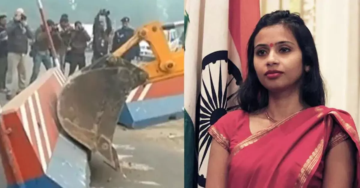 ಅಂದು ಅಮೆರಿಕದ ರಾಯಭಾರ ಕಚೇರಿಯ ಬ್ಯಾರಿಕೇಡ್ ಕಿತ್ತೊಗೆದಿದ್ದ ಭಾರತ: 2013ರ ಆ ಘಟನೆ 2026ರಲ್ಲಿ ಮತ್ತೆ ನೆನಪಾಗುತ್ತಿರುವುದೇಕೆ? ಅಂದು ಅಮೆರಿಕದ ರಾಯಭಾರ ಕಚೇರಿಯ ಬ್ಯಾರಿಕೇಡ್ ಕಿತ್ತೊಗೆದಿದ್ದ ಭಾರತ: 2013ರ ಆ ಘಟನೆ 2026ರಲ್ಲಿ ಮತ್ತೆ ನೆನಪಾಗುತ್ತಿರುವುದೇಕೆ?