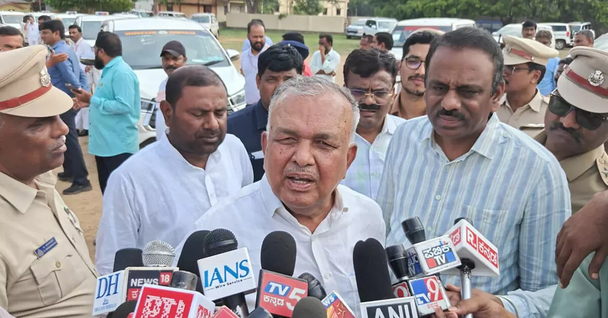 ಟಿಬಿ ಡ್ಯಾಮ್ ಗೇಟ್ ಅಳವಡಿಕೆ ಕಾಮಗಾರಿ ಪೂರ್ಣ : ಸಚಿವ ರಾಮಲಿಂಗಾರೆಡ್ಡಿ ಟಿಬಿ ಡ್ಯಾಮ್ ಗೇಟ್ ಅಳವಡಿಕೆ ಕಾಮಗಾರಿ ಪೂರ್ಣ : ಸಚಿವ ರಾಮಲಿಂಗಾರೆಡ್ಡಿ