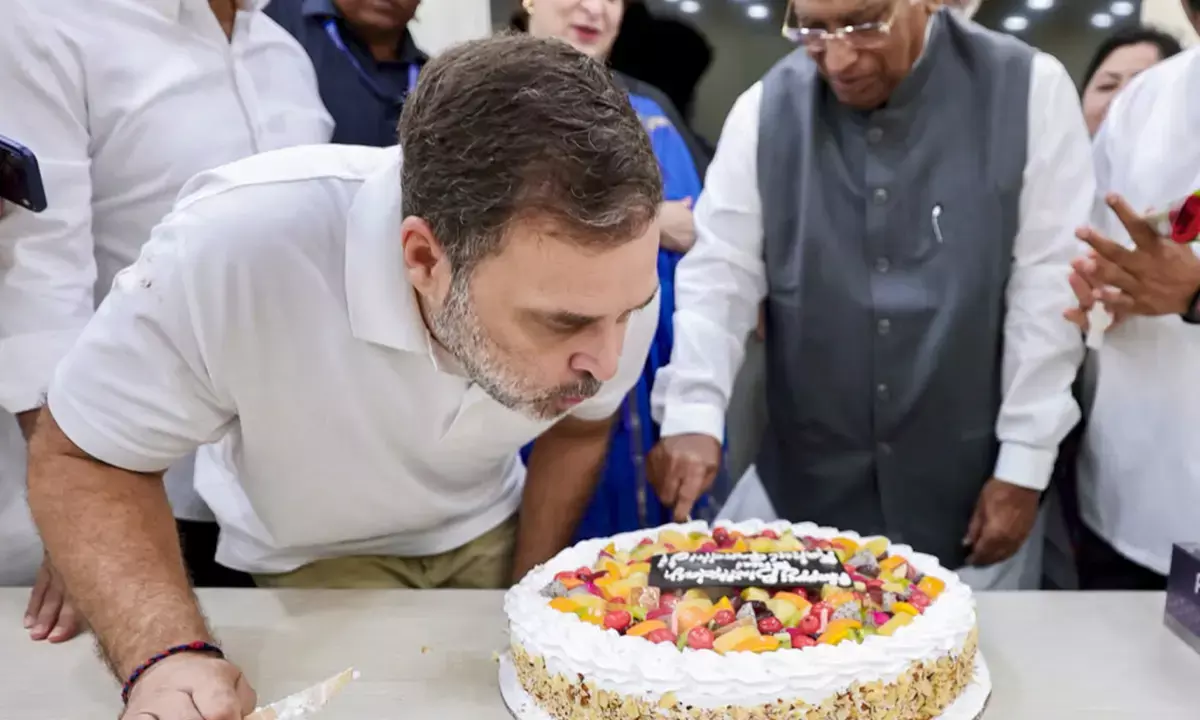56ನೇ ಹುಟ್ಟುಹಬ್ಬ: ರಾಹುಲ್ ಗಾಂಧಿಗೆ ಶುಭಾಶಯ ಕೋರಿದ ಪ್ರಧಾನಿ ಮೋದಿ
