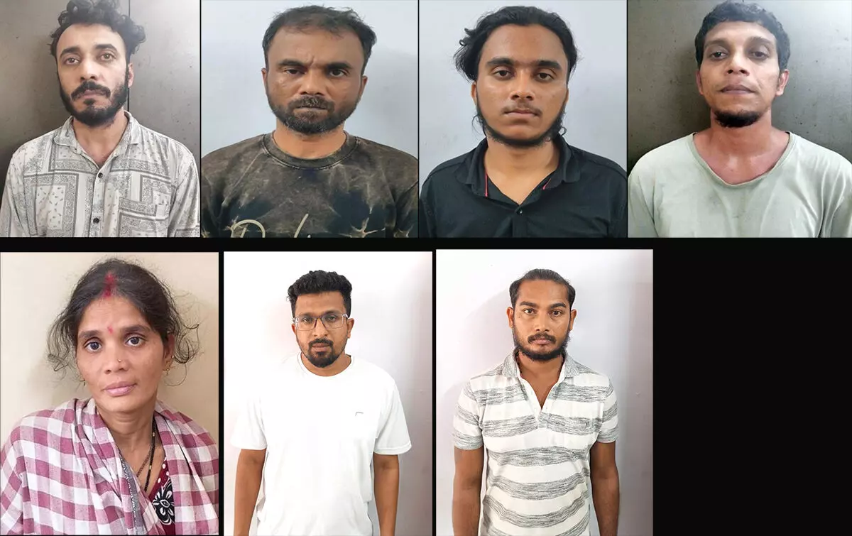 ಮಲ್ಪೆ| ಹೋಂ ಸ್ಟೇಯಲ್ಲಿ ಅಕ್ರಮ ಡ್ರಗ್ಸ್ ದಾಸ್ತಾನು ಪ್ರಕರಣ : 7 ಆರೋಪಿಗಳ ಬಂಧನ ಮಲ್ಪೆ| ಹೋಂ ಸ್ಟೇಯಲ್ಲಿ ಅಕ್ರಮ ಡ್ರಗ್ಸ್ ದಾಸ್ತಾನು ಪ್ರಕರಣ : 7 ಆರೋಪಿಗಳ ಬಂಧನ