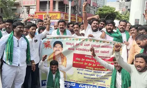 Vijayanagara | ಜೆ.ಎನ್.ಗಣೇಶ್‌ಗೆ ಸಚಿವ ಸ್ಥಾನ ನೀಡಲು ಆಗ್ರಹಿಸಿ ಪಾದಯಾತ್ರೆ