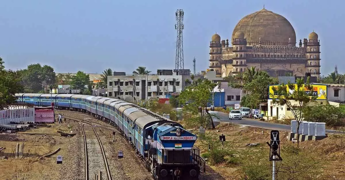 ಹುಬ್ಬಳ್ಳಿ, ಗದಗ ಬೈಪಾಸ್ ಮೂಲಕ ಗೋಲಗುಂಬಜ್ ಎಕ್ಸಪ್ರೆಸ್ ರೈಲು ಸಂಚಾರಕ್ಕೆ ರೈಲ್ವೆ ಮಂಡಳಿ ಒಪ್ಪಿಗೆ ಹುಬ್ಬಳ್ಳಿ, ಗದಗ ಬೈಪಾಸ್ ಮೂಲಕ ಗೋಲಗುಂಬಜ್ ಎಕ್ಸಪ್ರೆಸ್ ರೈಲು ಸಂಚಾರಕ್ಕೆ ರೈಲ್ವೆ ಮಂಡಳಿ ಒಪ್ಪಿಗೆ