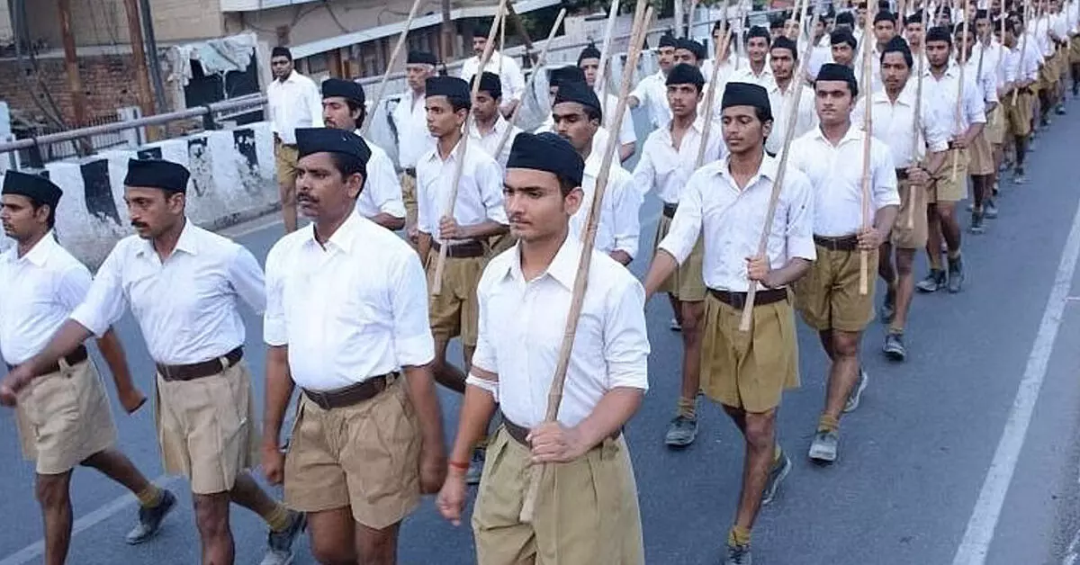 ಕಾನೂನುಬದ್ಧ ಸ್ಥಾನಮಾನ ಮತ್ತು ಗುರುದಕ್ಷಿಣೆಯನ್ನು ರಕ್ಷಿಸಲು RSS ತನ್ನ ಸಂವಿಧಾನವನ್ನು ಬದಲಾಯಿಸಿದ್ದು ಹೇಗೆ? ಕಾನೂನುಬದ್ಧ ಸ್ಥಾನಮಾನ ಮತ್ತು ಗುರುದಕ್ಷಿಣೆಯನ್ನು ರಕ್ಷಿಸಲು RSS ತನ್ನ ಸಂವಿಧಾನವನ್ನು ಬದಲಾಯಿಸಿದ್ದು ಹೇಗೆ?