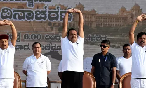 ಯೋಗ ಆರೋಗ್ಯಕರ, ಸಮತೋಲಿತ ಜೀವನಕ್ಕೆ ವಿಶ್ವಾಸಾರ್ಹ ಸಾಧನ: ಥಾವರ್ ಚಂದ್ ಗೆಹ್ಲೋಟ್