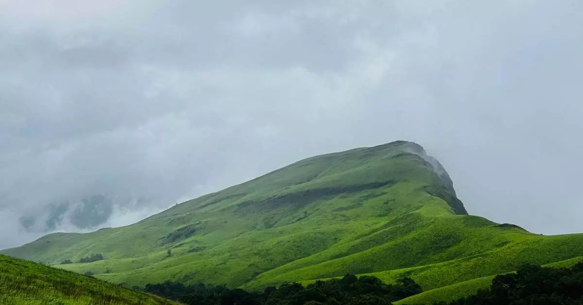 ರಾಜ್ಯದ ಪ್ರವಾಸೋದ್ಯಮ ಉತ್ತೇಜನಕ್ಕೆ ‘ನಮ್ಮ ಗೈಡ್’ ವೆಬ್ಸೈಟ್, ಆ್ಯಪ್ ಅಭಿವೃದ್ಧಿಗೆ ಚಿಂತನೆ ರಾಜ್ಯದ ಪ್ರವಾಸೋದ್ಯಮ ಉತ್ತೇಜನಕ್ಕೆ ‘ನಮ್ಮ ಗೈಡ್’ ವೆಬ್ಸೈಟ್, ಆ್ಯಪ್ ಅಭಿವೃದ್ಧಿಗೆ ಚಿಂತನೆ