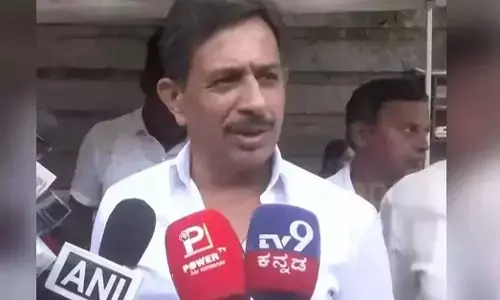 ಚುನಾವಣೆ ಸಂದರ್ಭದಲ್ಲಿ ವಿಸ್ಕಿ, ಬಿರಿಯಾನಿ ಹಂಚಿದ ಆರೋಪ: ಶಾಸಕ ಎಚ್.ಸಿ. ಬಾಲಕೃಷ್ಣ ವಿರುದ್ಧದ ಪ್ರಕರಣ ರದ್ದು