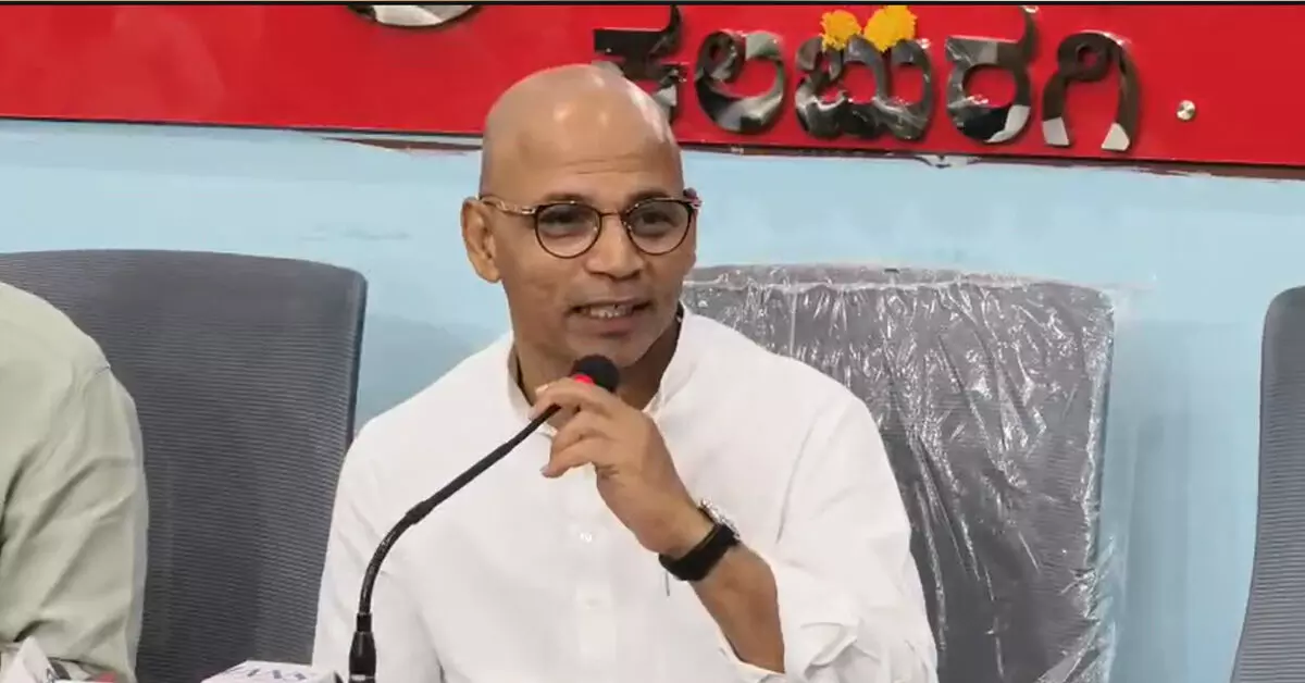 ನೀಟ್ ಪರೀಕ್ಷೆ ನಡೆಸುವ ಯೋಗ್ಯತೆ ಕೇಂದ್ರ ಸರ್ಕಾರಕ್ಕಿಲ್ಲ: ಸಚಿವ ಶರಣಪ್ರಕಾಶ್ ಪಾಟೀಲ್ ನೀಟ್ ಪರೀಕ್ಷೆ ನಡೆಸುವ ಯೋಗ್ಯತೆ ಕೇಂದ್ರ ಸರ್ಕಾರಕ್ಕಿಲ್ಲ: ಸಚಿವ ಶರಣಪ್ರಕಾಶ್ ಪಾಟೀಲ್