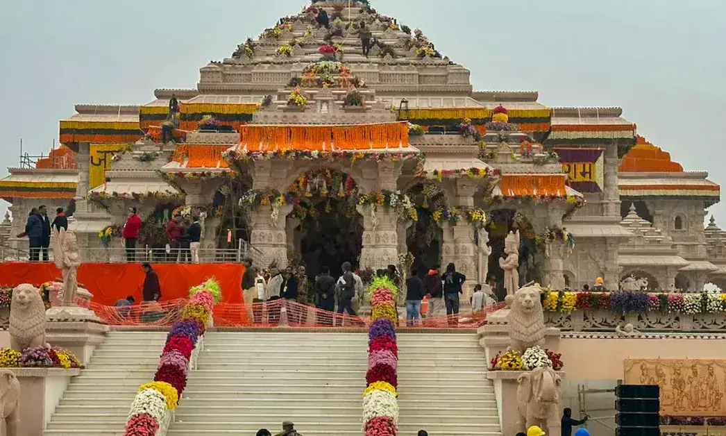 Ayodhya Ram Mandir ದೇಣಿಗೆ ಕಳವು ಪ್ರಕರಣ | 8 ಮಂದಿ ಆರೋಪಿಗಳ ನಿವಾಸಗಳಿಗೆ ದಾಳಿ; ವಶಪಡಿಸಿಕೊಂಡ ಹಣವೆಷ್ಟು?