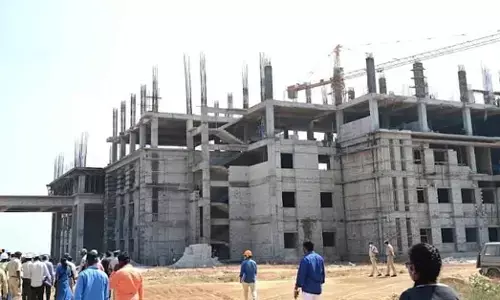 ಚಿಕ್ಕಬಳ್ಳಾಪುರ ವೈದ್ಯಕೀಯ ವಿಜ್ಞಾನಗಳ ಸಂಸ್ಥೆಯ ಕಟ್ಟಡ ನಿರ್ಮಾಣ ಕಾಮಗಾರಿ : ಸರಕಾರಕ್ಕೆ 285 ಕೋಟಿ ರೂ. ಹೊರೆ