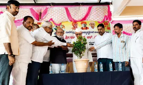 ಹುಣಸಗಿ | ಒಗ್ಗಟ್ಟಿನಿಂದಲೇ ಗಾಣಿಗ ಸಮಾಜದ ಅಭಿವೃದ್ಧಿ ಸಾಧ್ಯ: ಡಾ. ಸುರೇಶ ಸಜ್ಜನ್