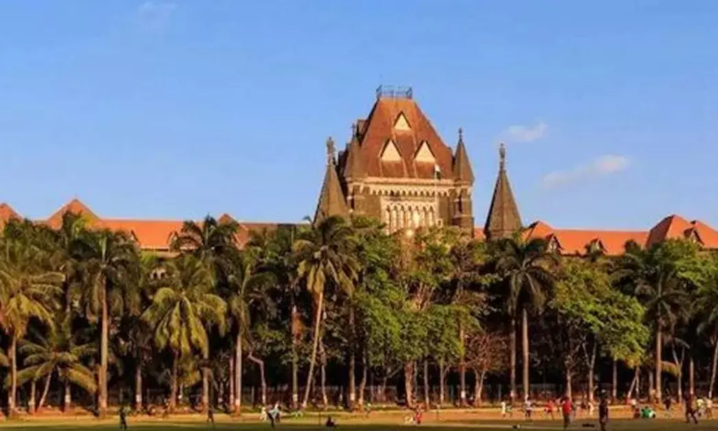 ಸರಕಾರದ ವಿರುದ್ಧ ಪ್ರತಿಭಟನೆ ನಡೆಸಿದ ಕಾರಣಕ್ಕೆ ನಾಗರಿಕರ ಗಡೀಪಾರು ಸಲ್ಲದು: ಮುಂಬೈ ಪೊಲೀಸರ ಆದೇಶ ರದ್ದುಗೊಳಿಸಿದ ಬಾಂಬೆ ಹೈಕೋರ್ಟ್